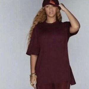 OBO  ivy park maroon oversized tee unisex XL